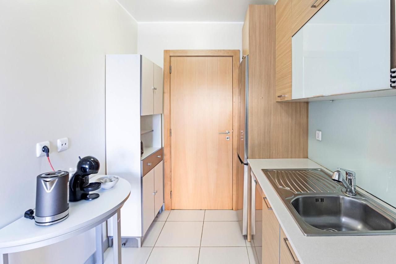 2Br Flat By Metro W/ Free Parking By Lovelystay Вила-Нова-ди-Гая Экстерьер фото